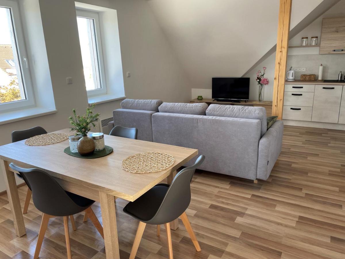 Apartman Studnice Na Vysocine Nove Mesto na Morave Eksteriør bilde
